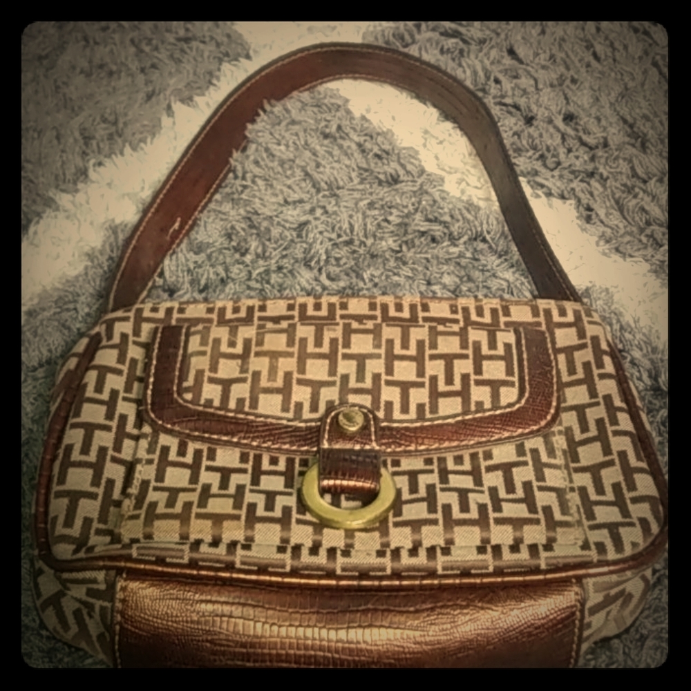 Brown Tommy Hilfiger handbag